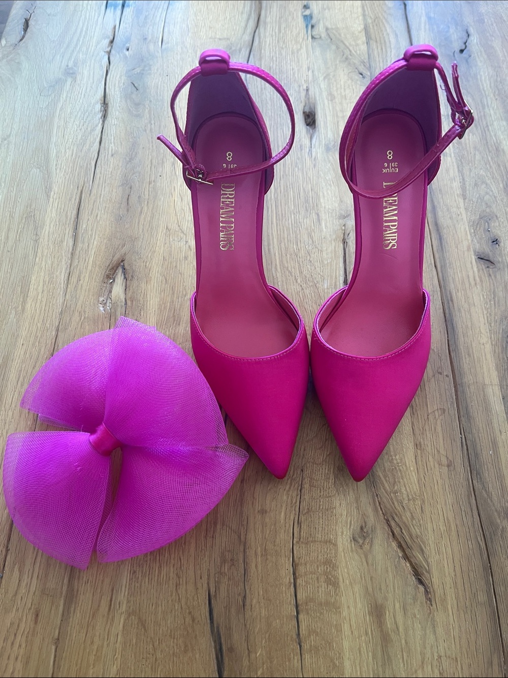 Dream Paris Hot Pink Heels- size 8
